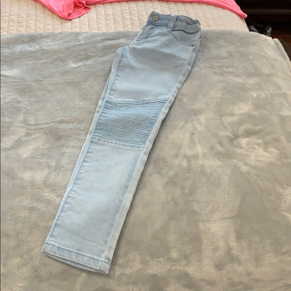 Girls size 7 skinny jeans